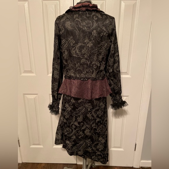 Fantazia Two Piece Suit Top Medium Skirt Large - Picture 2 of 11